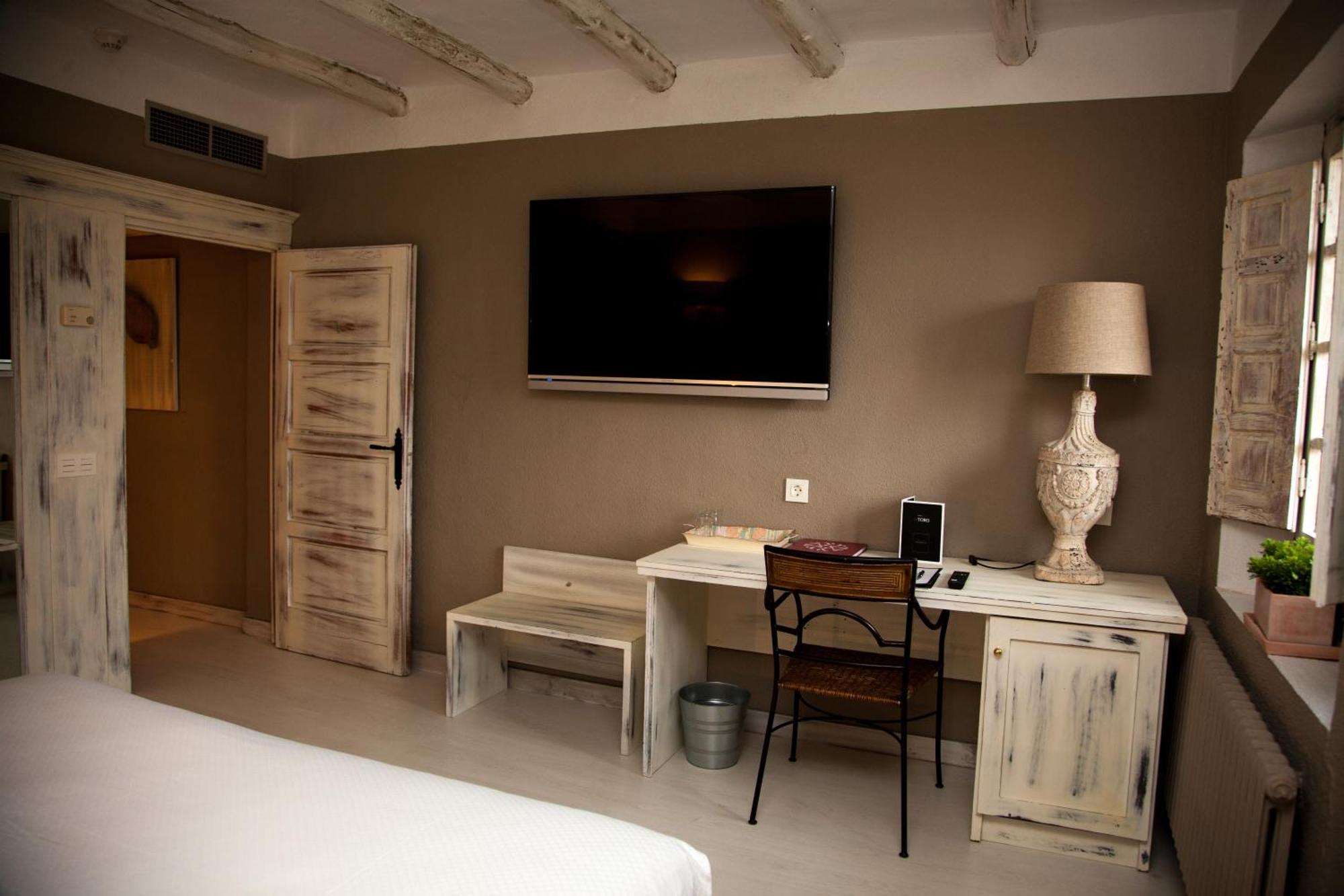 Hotel Luze El Toro Berrioplano Esterno foto